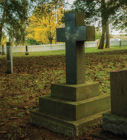 Her Majesty's Royal Chapel of The Mohawks Grave with Cross